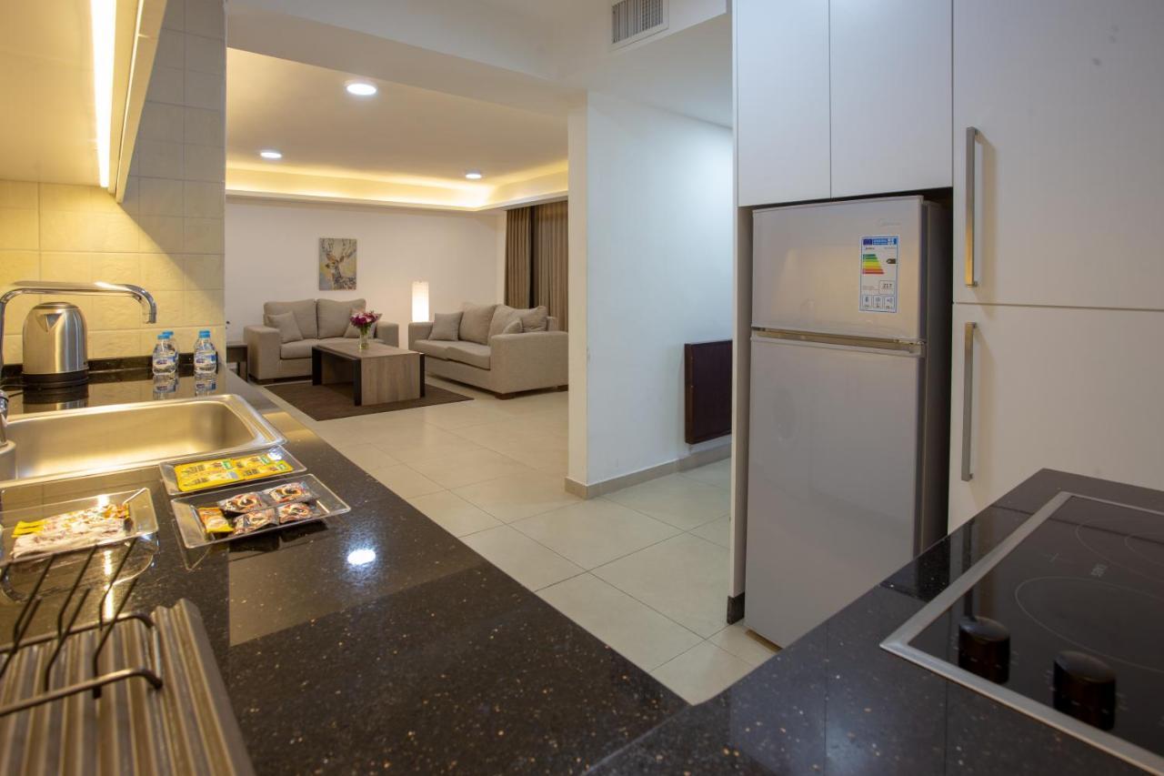 Triple A Hotel Suites Αμμάν Εξωτερικό φωτογραφία