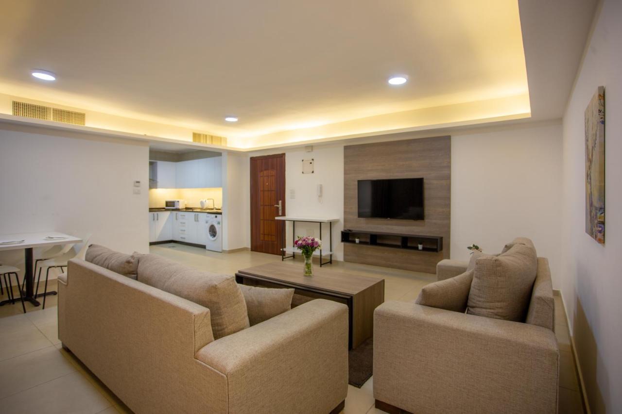 Triple A Hotel Suites Αμμάν Εξωτερικό φωτογραφία