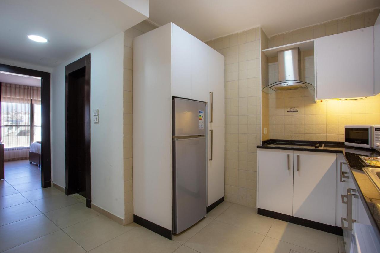 Triple A Hotel Suites Αμμάν Εξωτερικό φωτογραφία