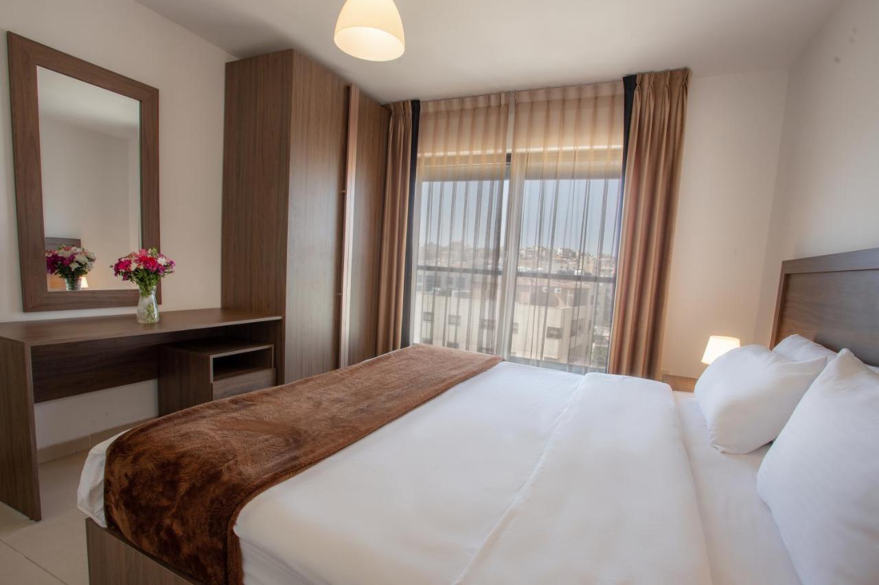 Triple A Hotel Suites Αμμάν Εξωτερικό φωτογραφία