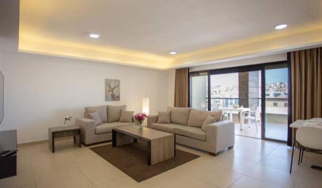Triple A Hotel Suites Αμμάν Εξωτερικό φωτογραφία